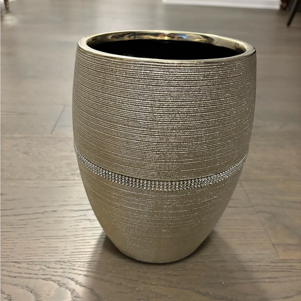 Gorgeous gold garbage container with rhinestones NWT
